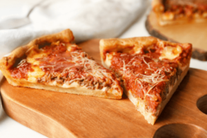 Chicago vs New York Pizza (6 Differences Explained)