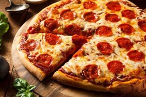 How Many Slices in a 10-inch Pizza (with FAQs Answered)