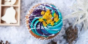 2 Quick Ways to Freeze Cupcakes & How to Defrost Them